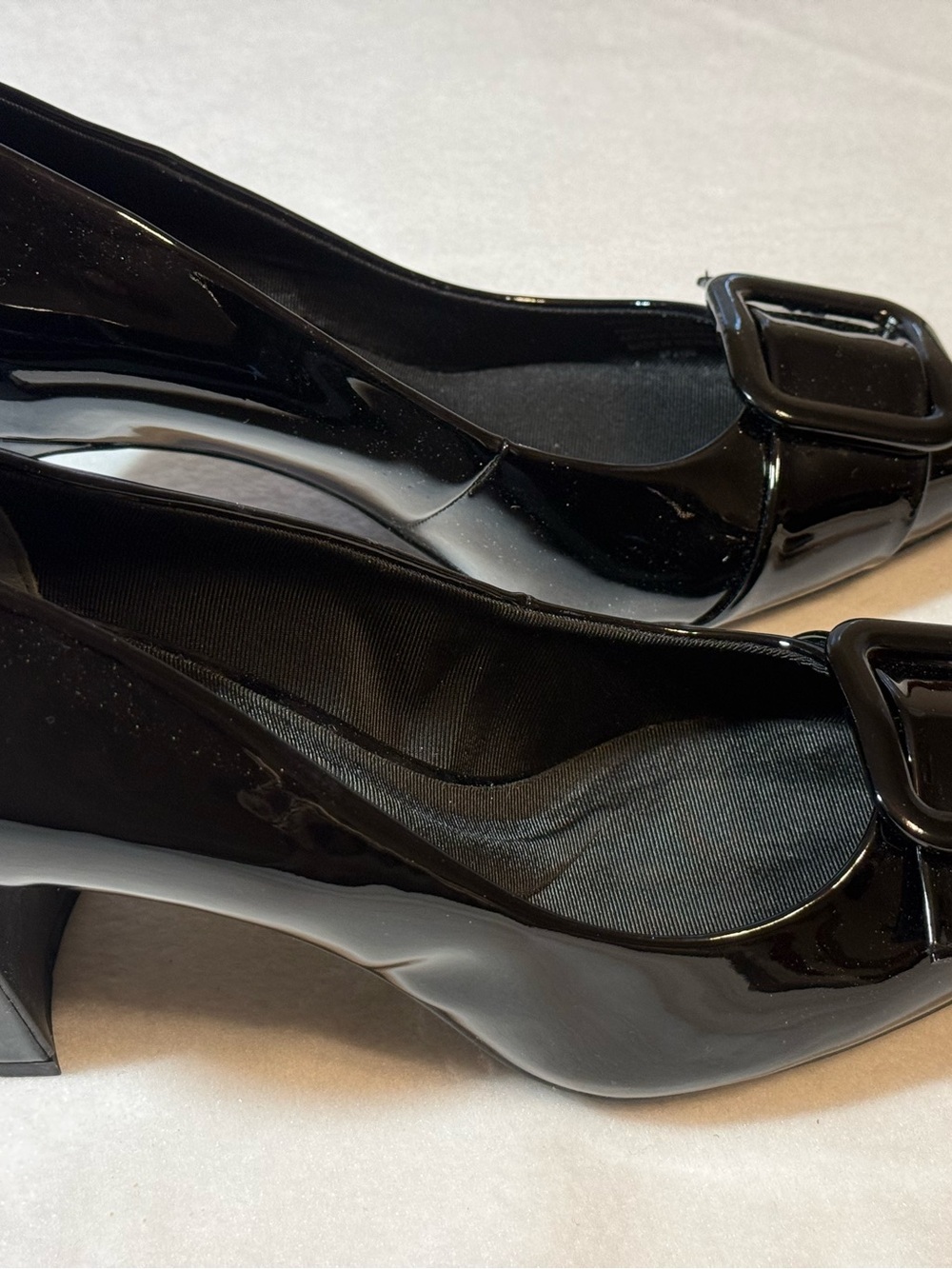 New Ann Klein Women's Bentley Block Heel Dress Pumps. 7.5 - Picture 2 of 6